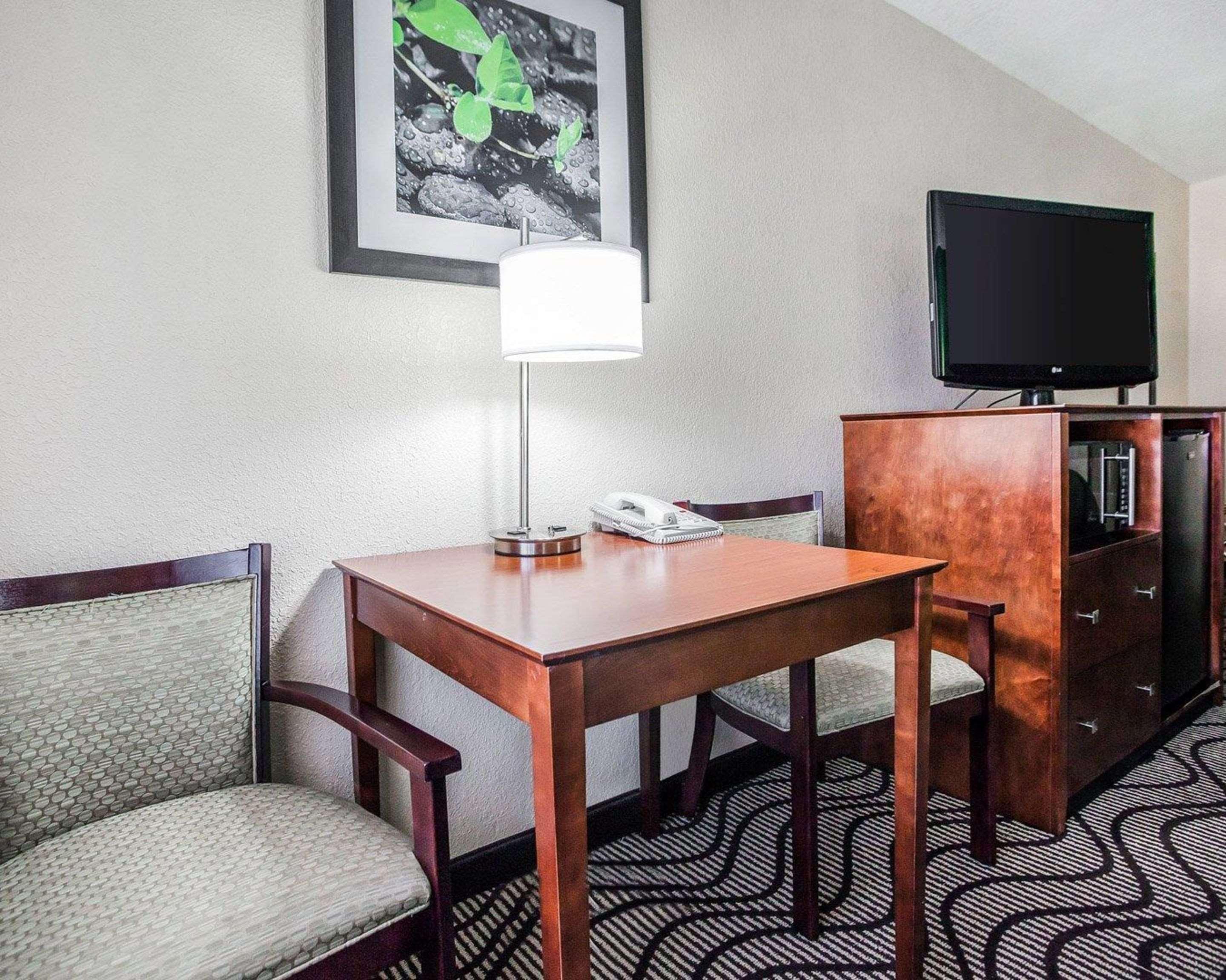 Quality Inn & Suites Altoona - Des Moines מראה חיצוני תמונה