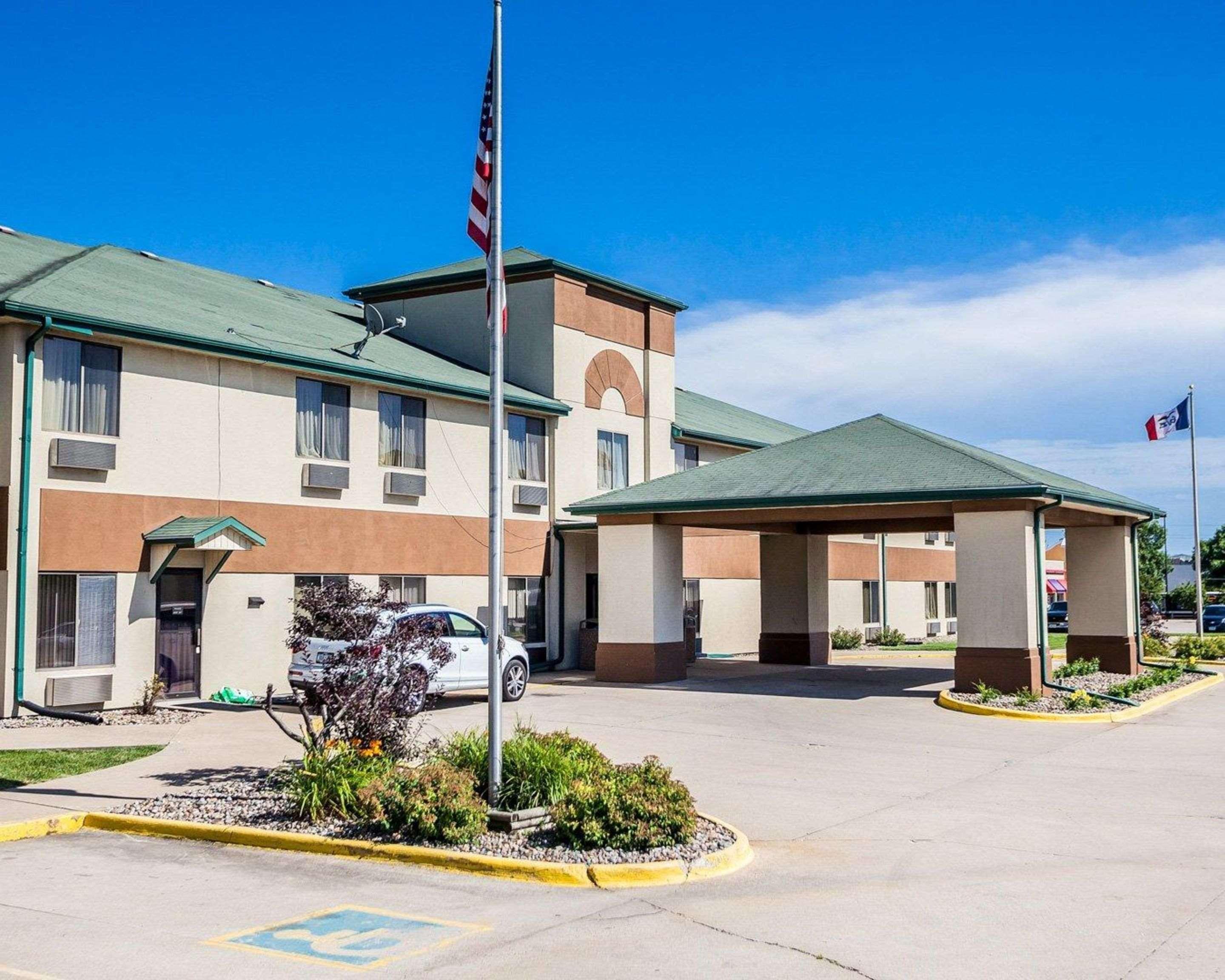 Quality Inn & Suites Altoona - Des Moines מראה חיצוני תמונה