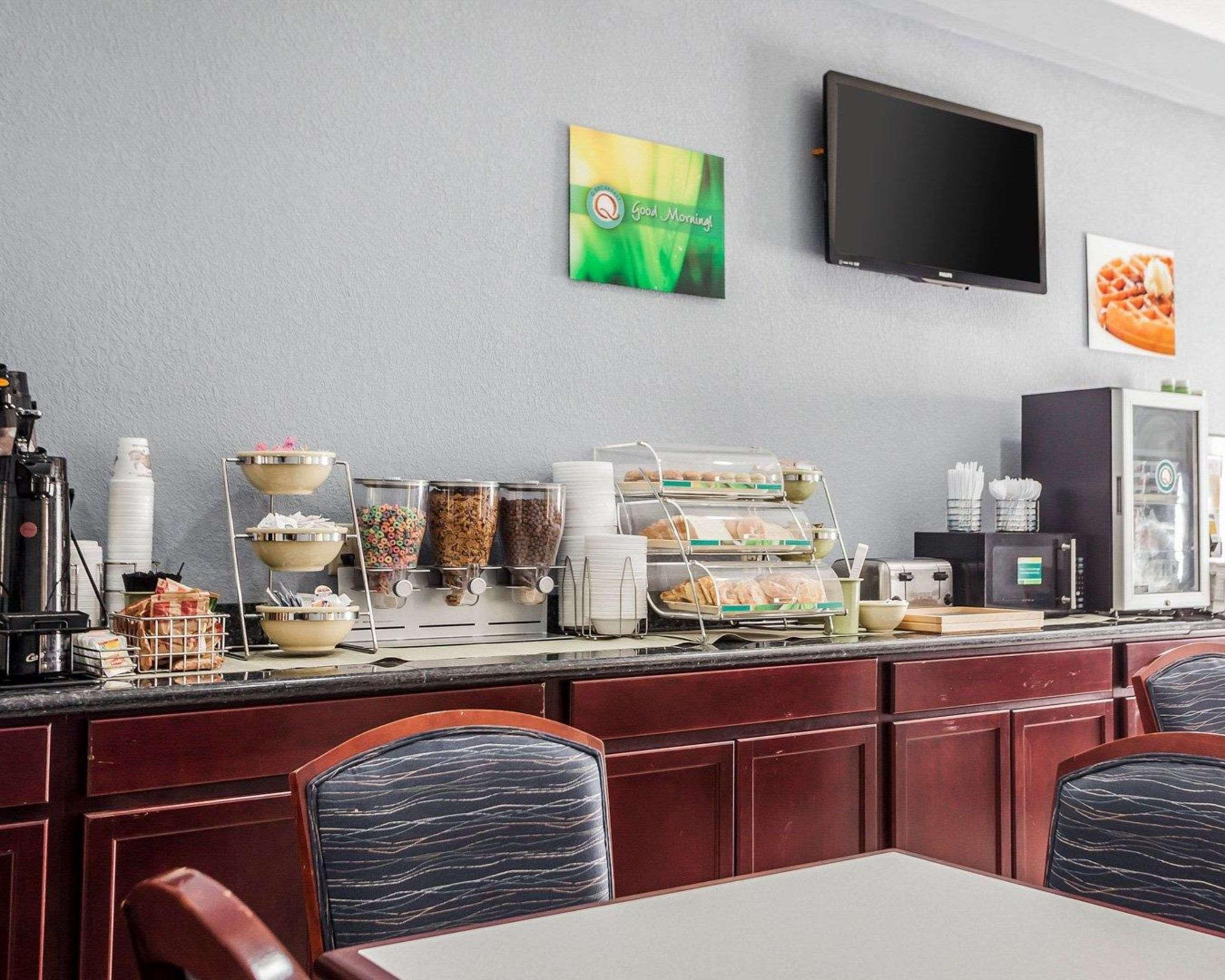 Quality Inn & Suites Altoona - Des Moines מראה חיצוני תמונה