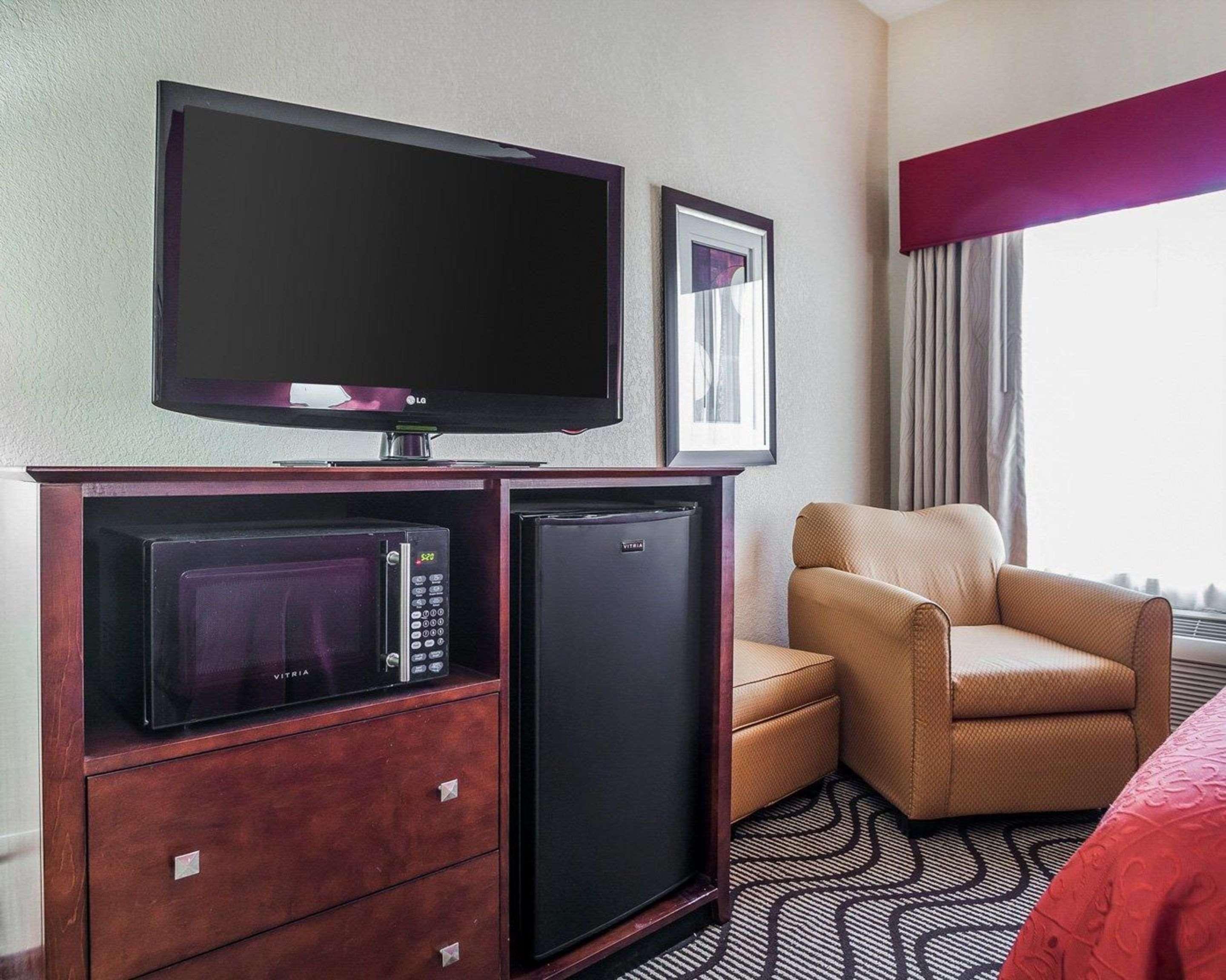 Quality Inn & Suites Altoona - Des Moines מראה חיצוני תמונה